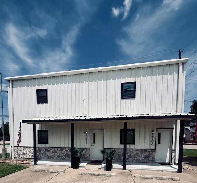 Waller West End Building